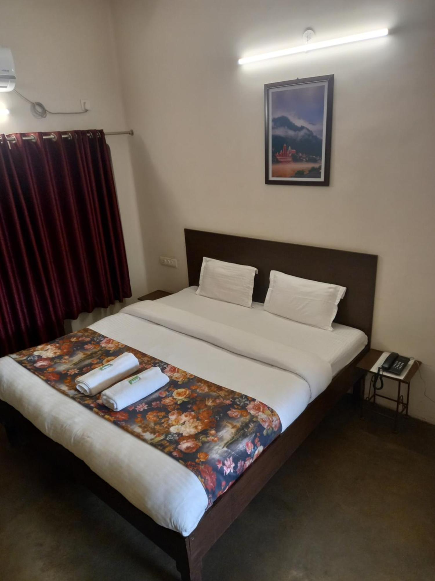 Gobind Bhawan Heritage Hotel 하리드와르 객실 사진